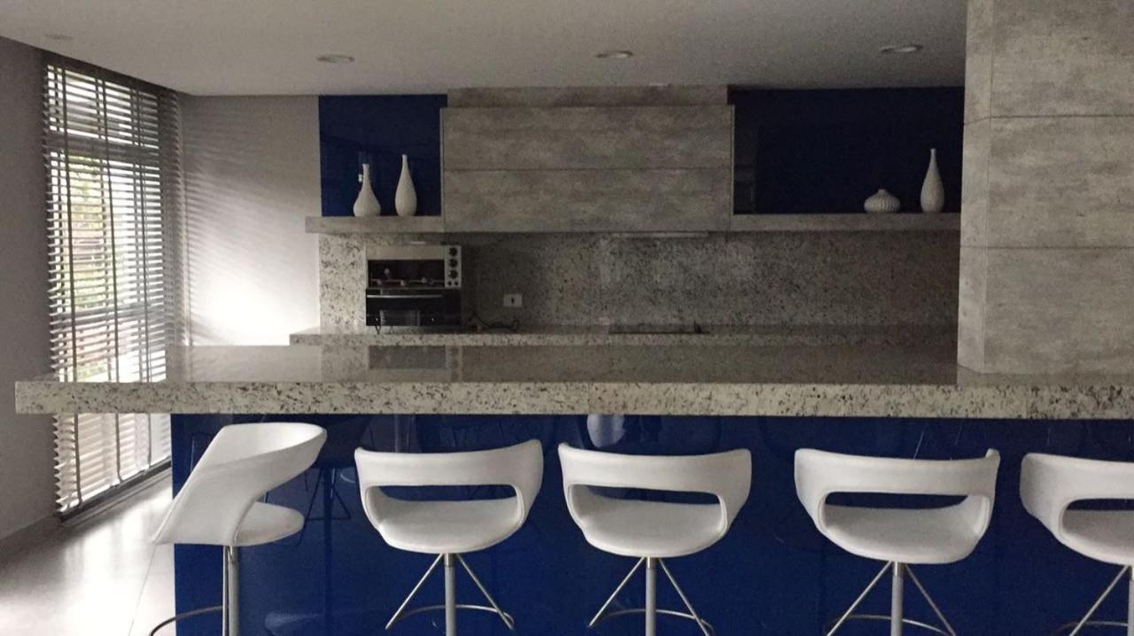Estudio Moderno Com Linda Vista Para A Serra Curitiba Dış mekan fotoğraf