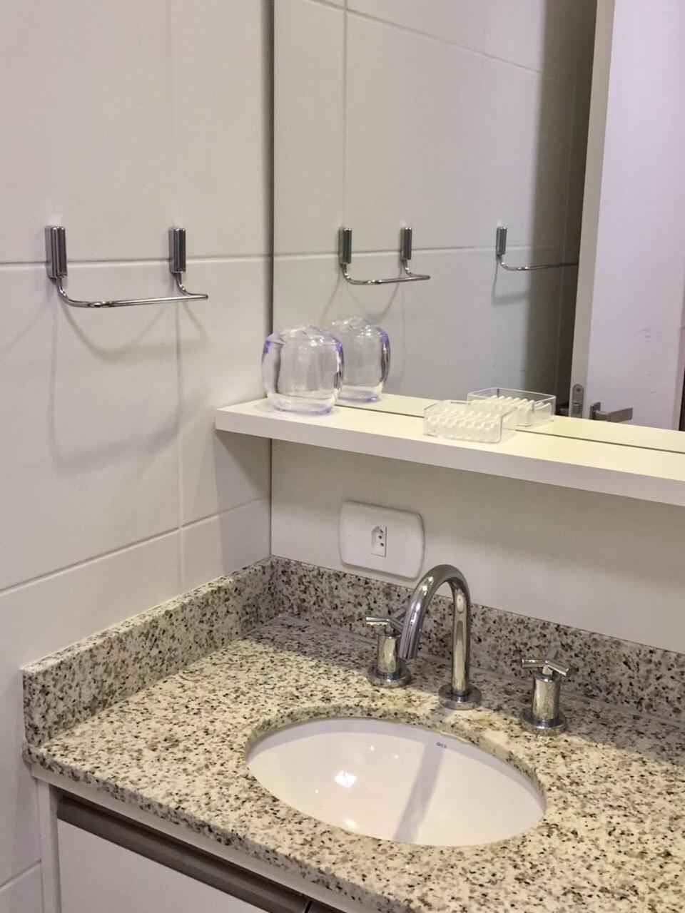 Estudio Moderno Com Linda Vista Para A Serra Curitiba Dış mekan fotoğraf